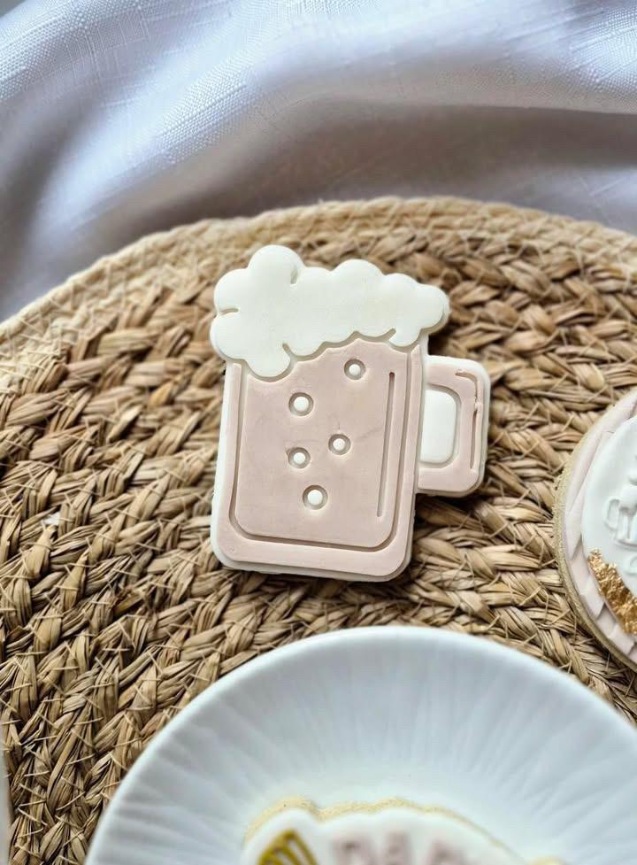 Pint Glass Cookie Cutter and Fondant Stamp